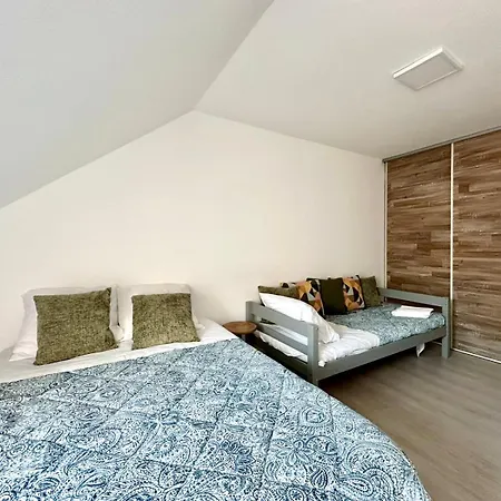 Duplex 6 Chessy (Seine-et-Marne)